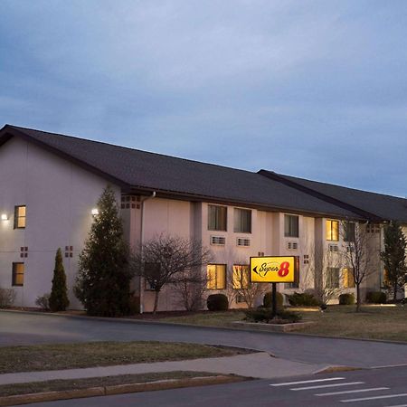 Hotel Super 8 By Wyndham Ithaca Extérieur photo