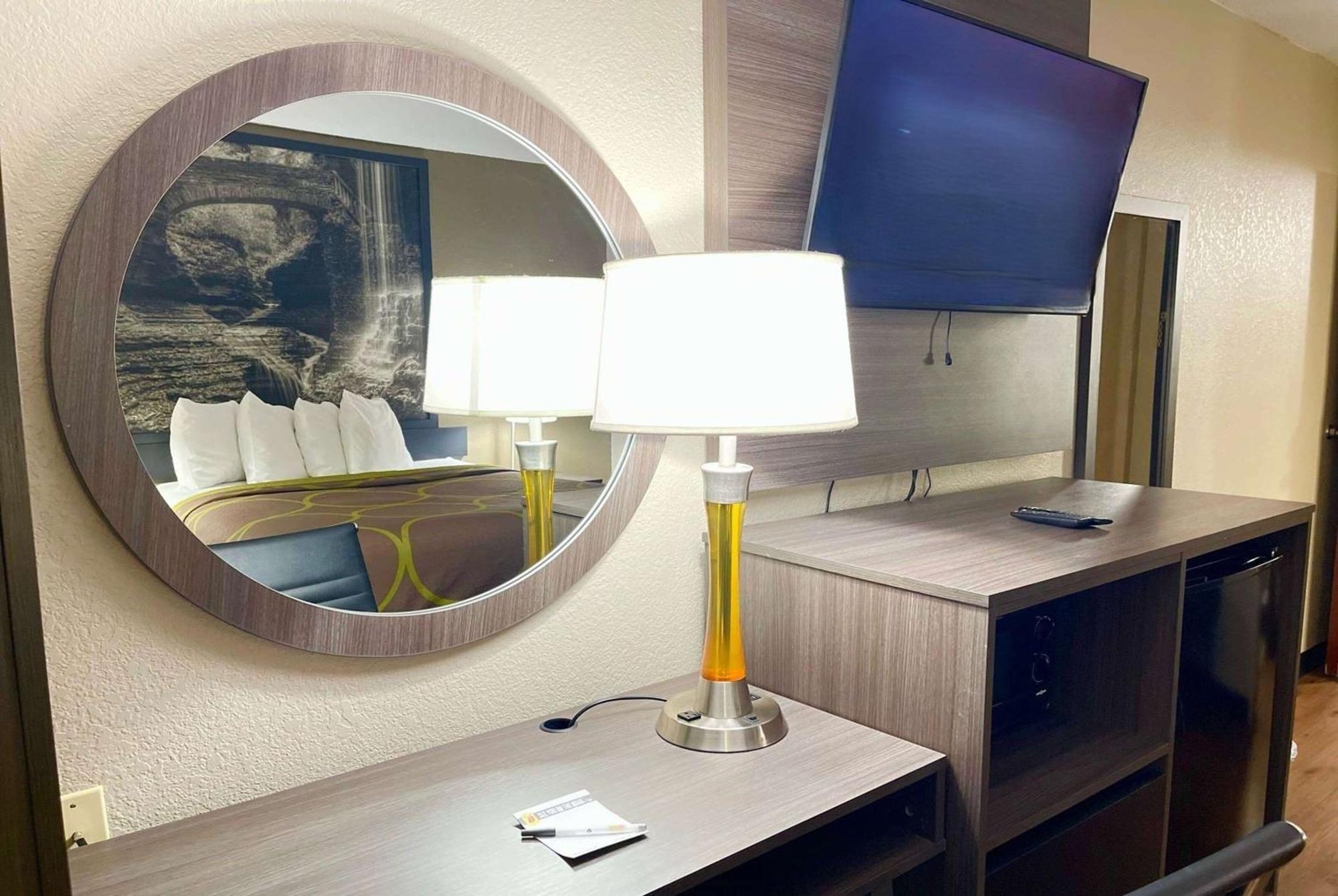 Hotel Super 8 By Wyndham Ithaca Extérieur photo