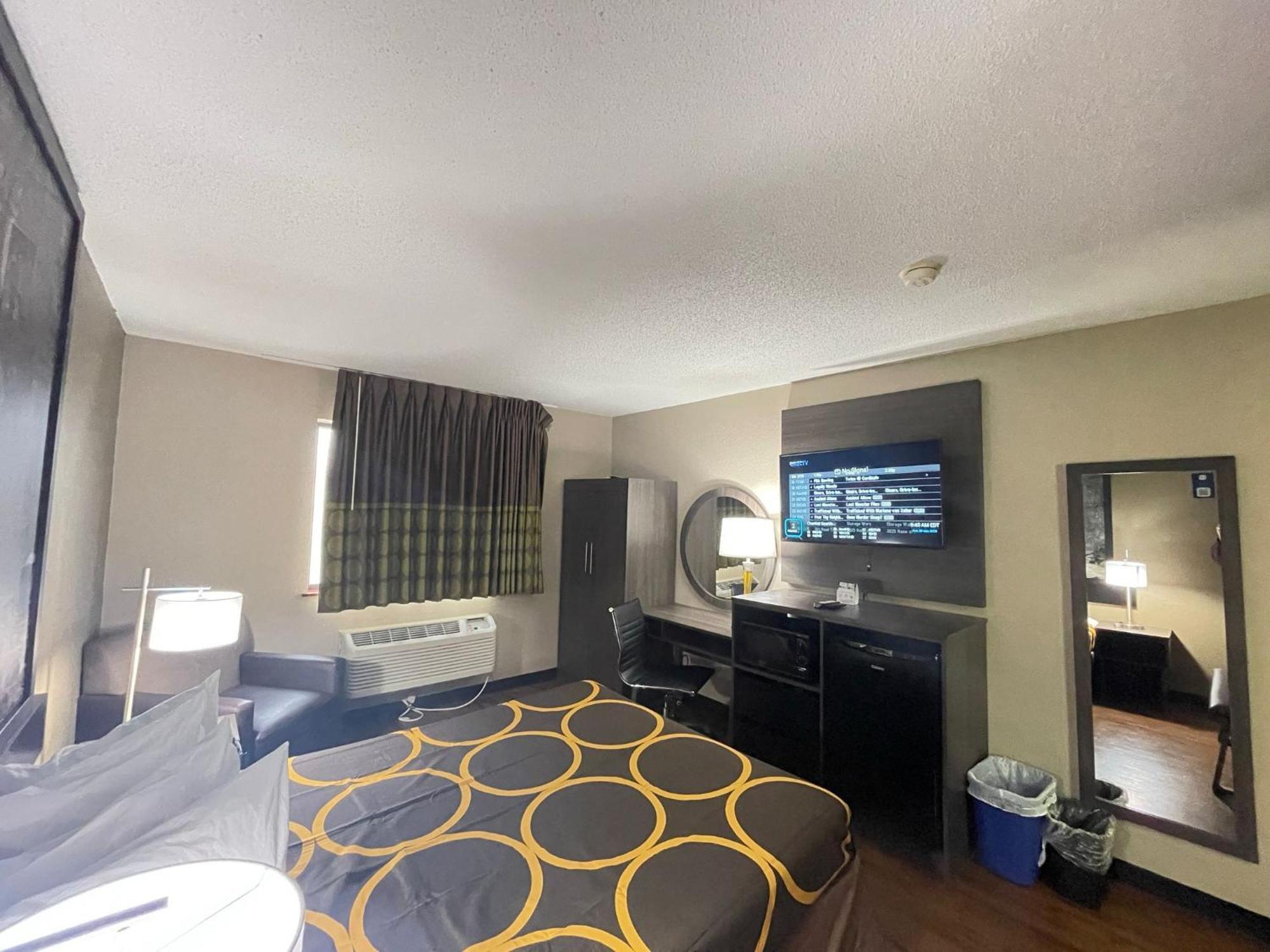 Hotel Super 8 By Wyndham Ithaca Extérieur photo