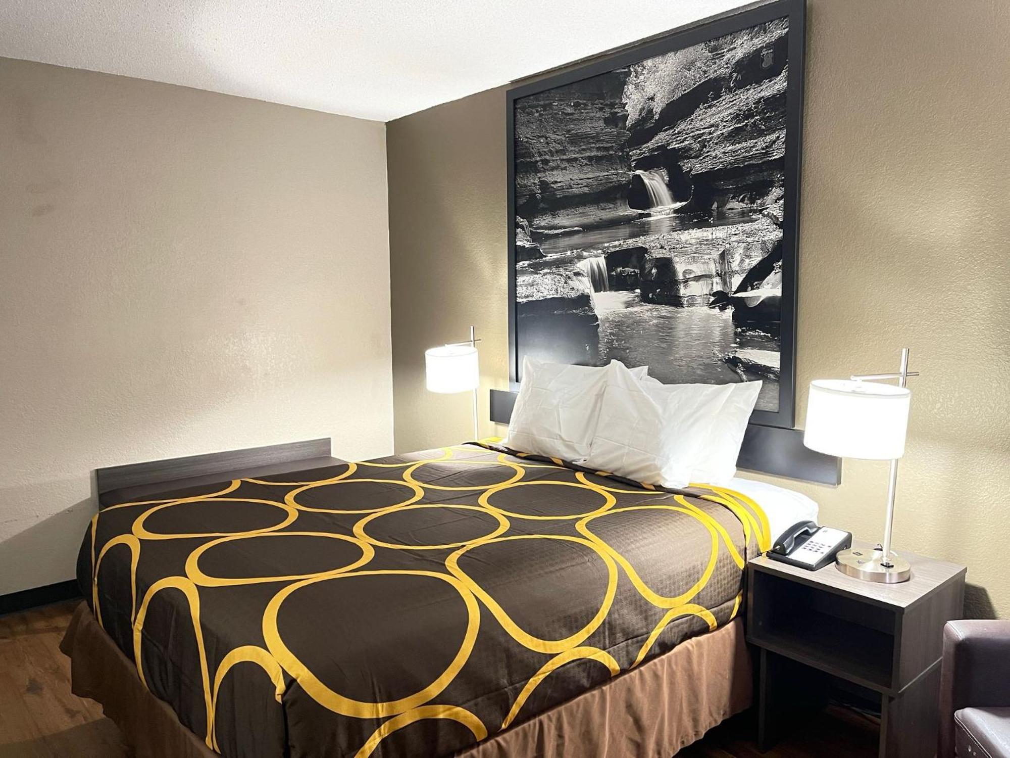 Hotel Super 8 By Wyndham Ithaca Extérieur photo