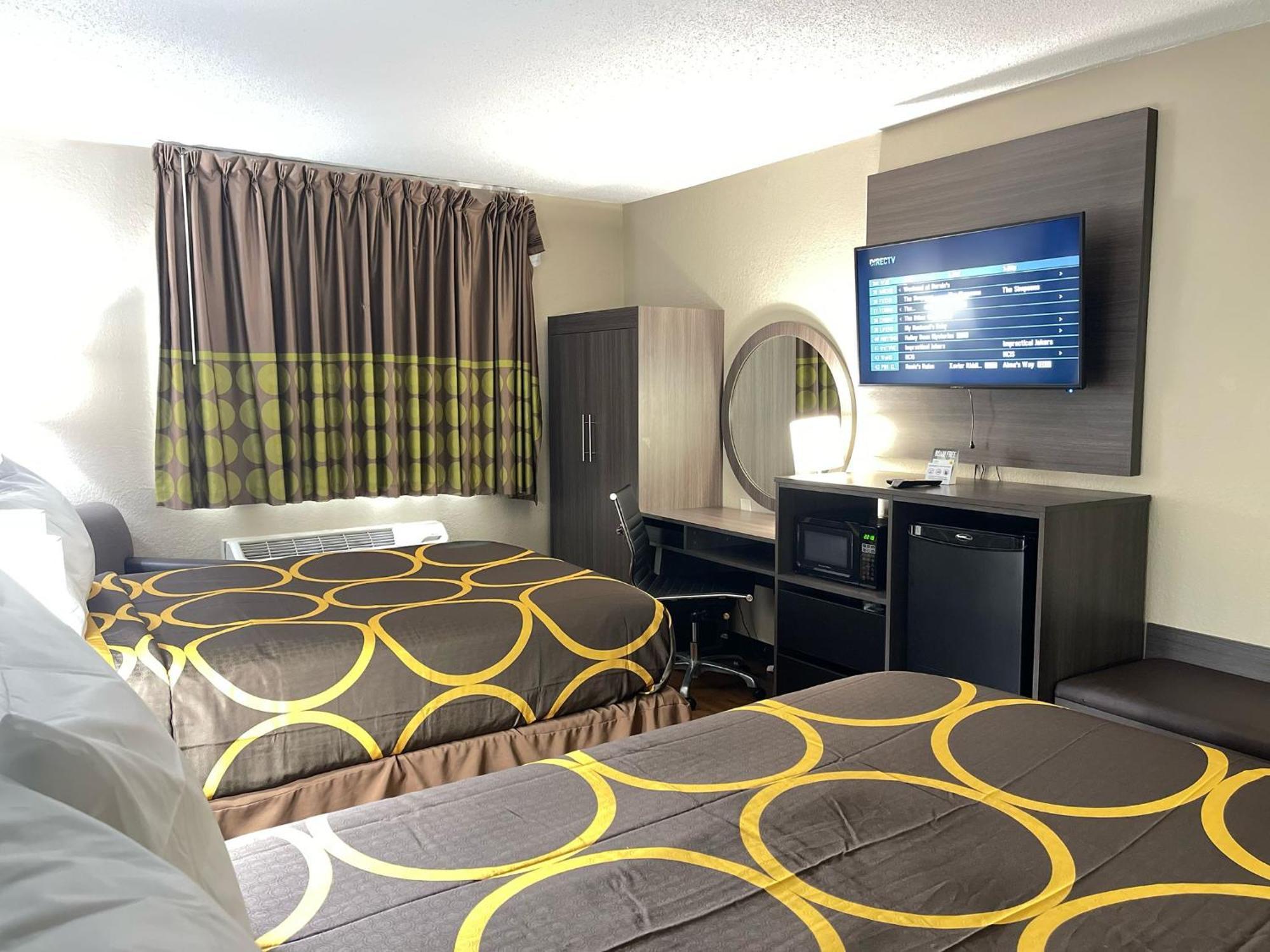 Hotel Super 8 By Wyndham Ithaca Extérieur photo